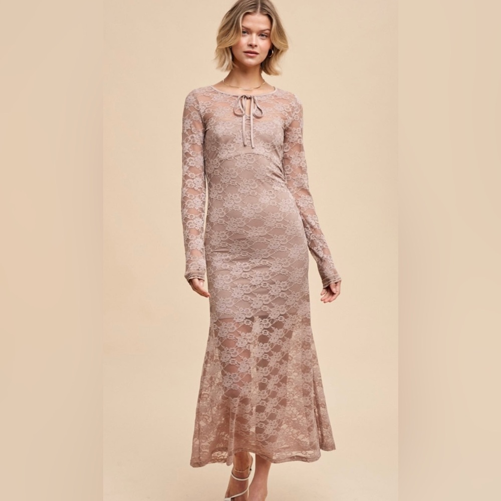Abram Mushroom Taupe Allover Lace Slip Insert 2-Piece Maxi Dress